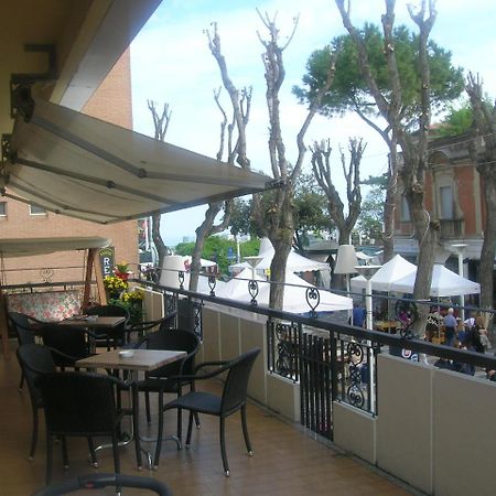 Residence Suisse Cattolica Extérieur photo