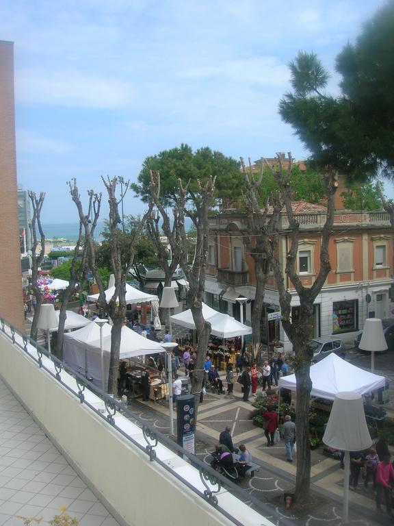 Residence Suisse Cattolica Extérieur photo