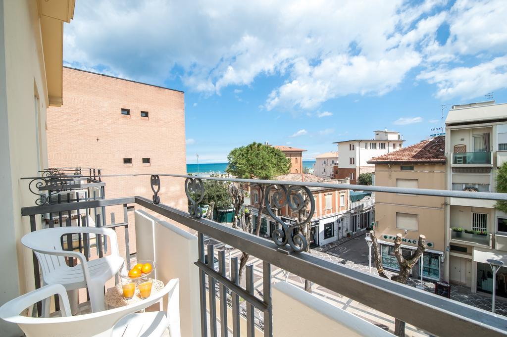 Residence Suisse Cattolica Extérieur photo