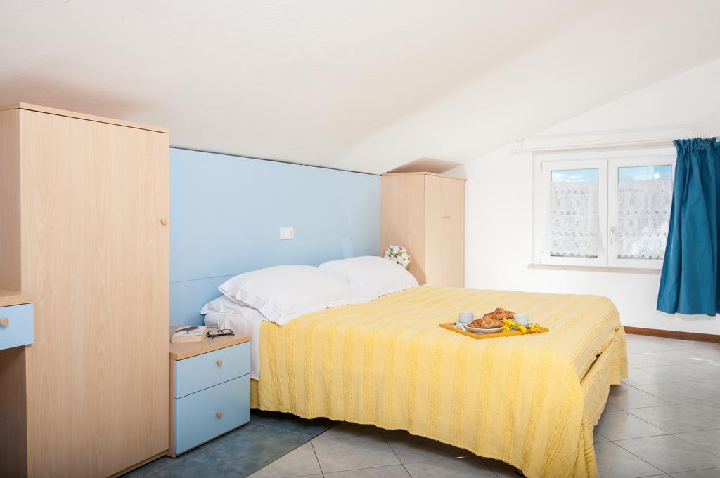 Residence Suisse Cattolica Extérieur photo